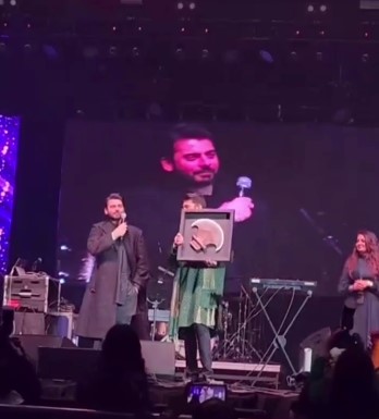 Price Of Maula Jatt Gandasa At A Charity Event Will Blow Your Mind