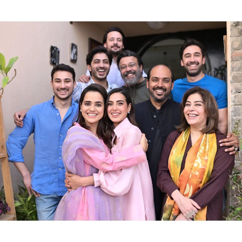 Iqra Aziz Upcoming Drama Mannat Murad Details & BTS Pictures