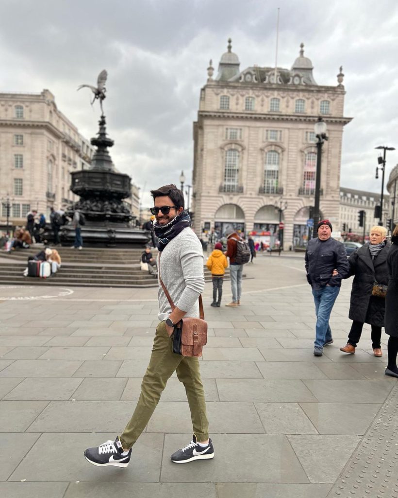 Junaid Khan Looks Dashing On His London Trip