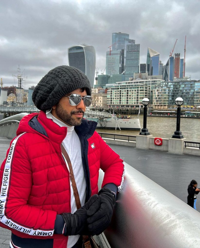 Junaid Khan Looks Dashing On His London Trip