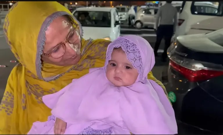 Kanwal Aftab And Zulqarnain Sikandar Leave For Umrah With Baby Aizal