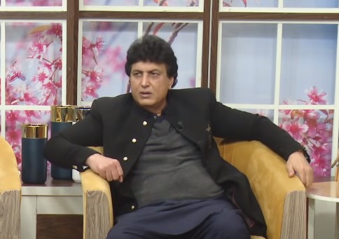 Khalil ur Rehman Qamar Blames Wives For Husbands' Extramarital Affairs