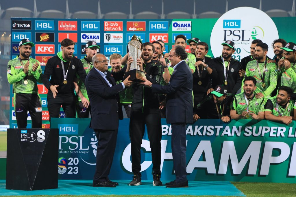 Shaheen Shah Afridi Celebrates PSL 8 Win With Wife Ansha Afridi