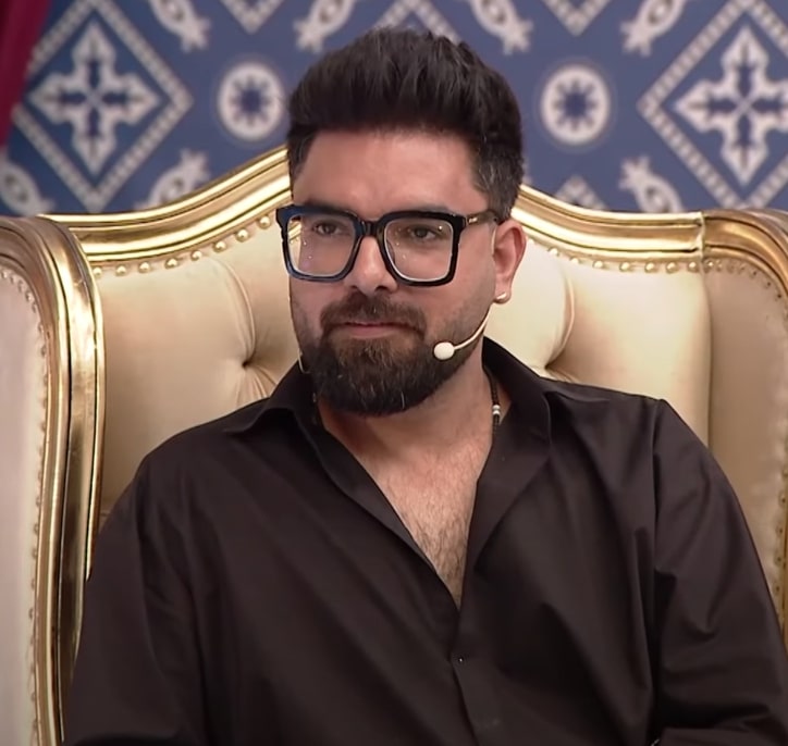 Yasir Hussain Shares Details About His Unique Joint Family Setup