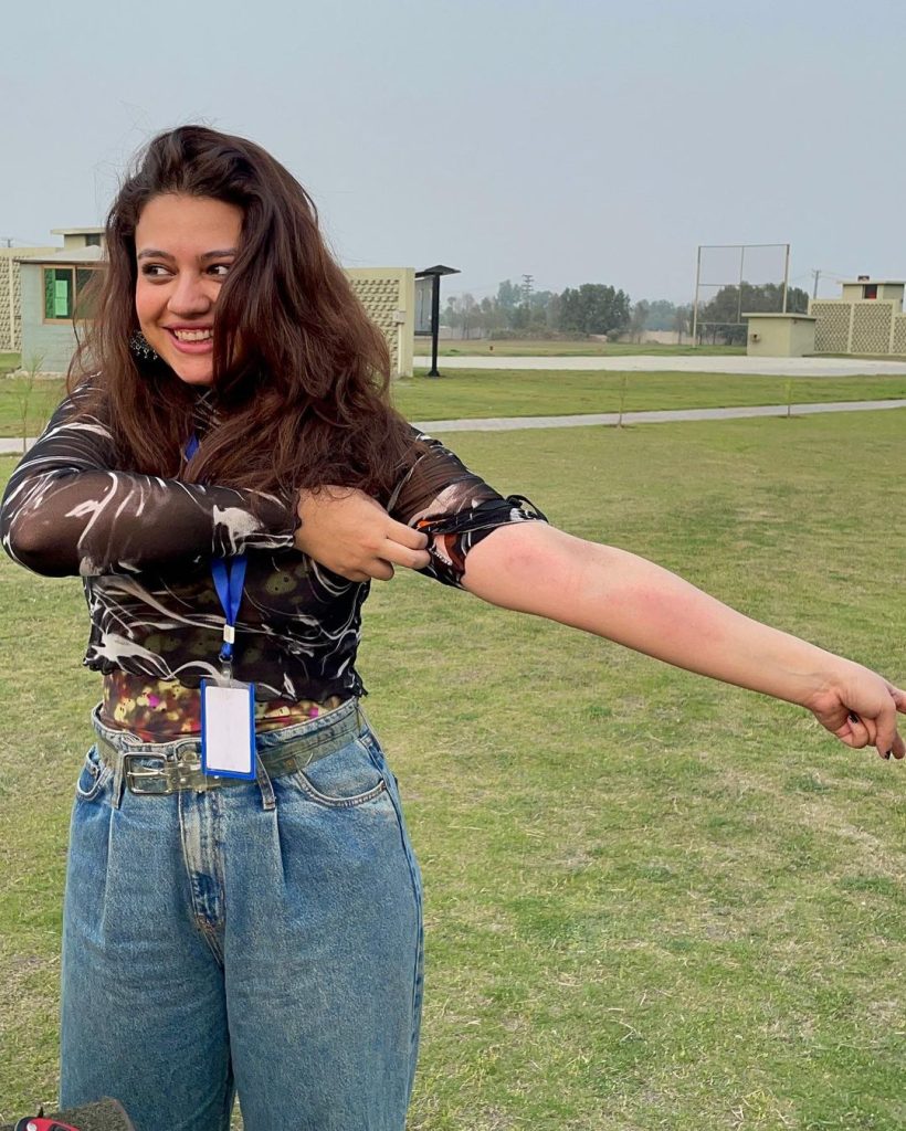 Zara Noor Abbas Learns Archery