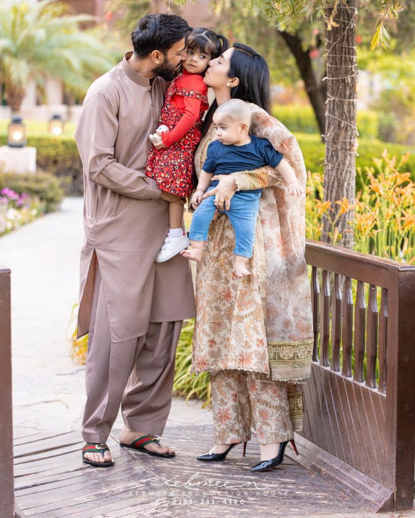 Cricketer Imad Wasim Adorable Family Photoshoot
