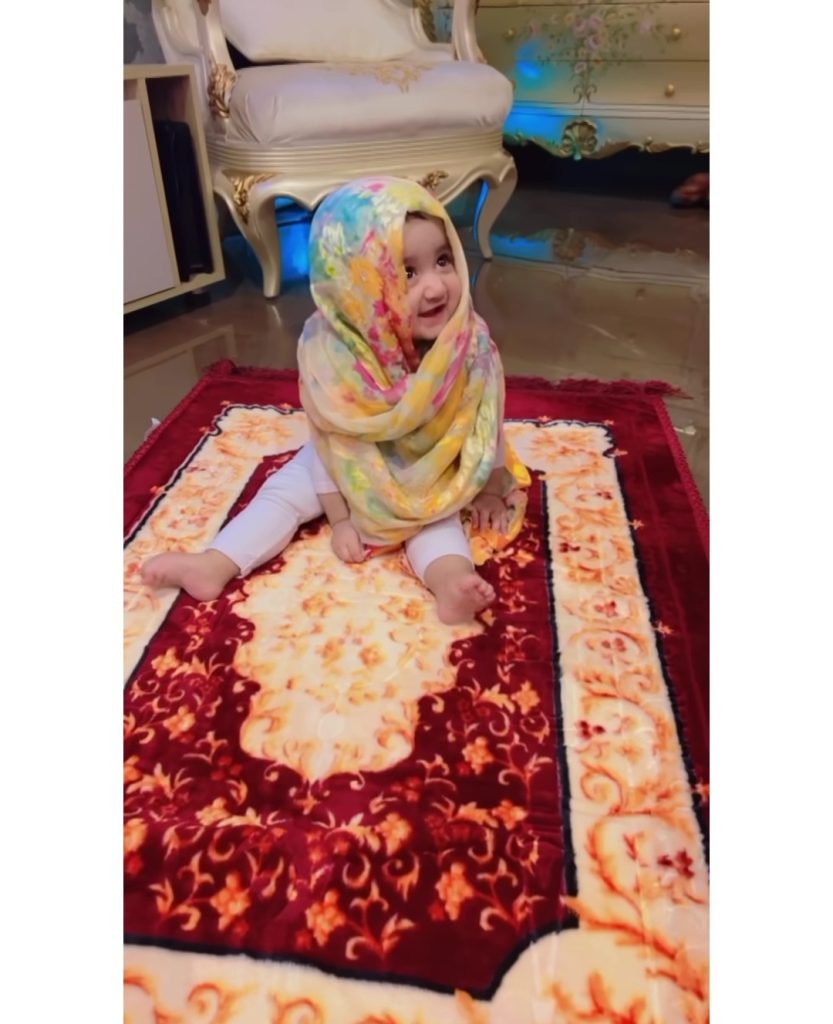 Kiran Tabeir New Adorable Pictures & Video With Daughter