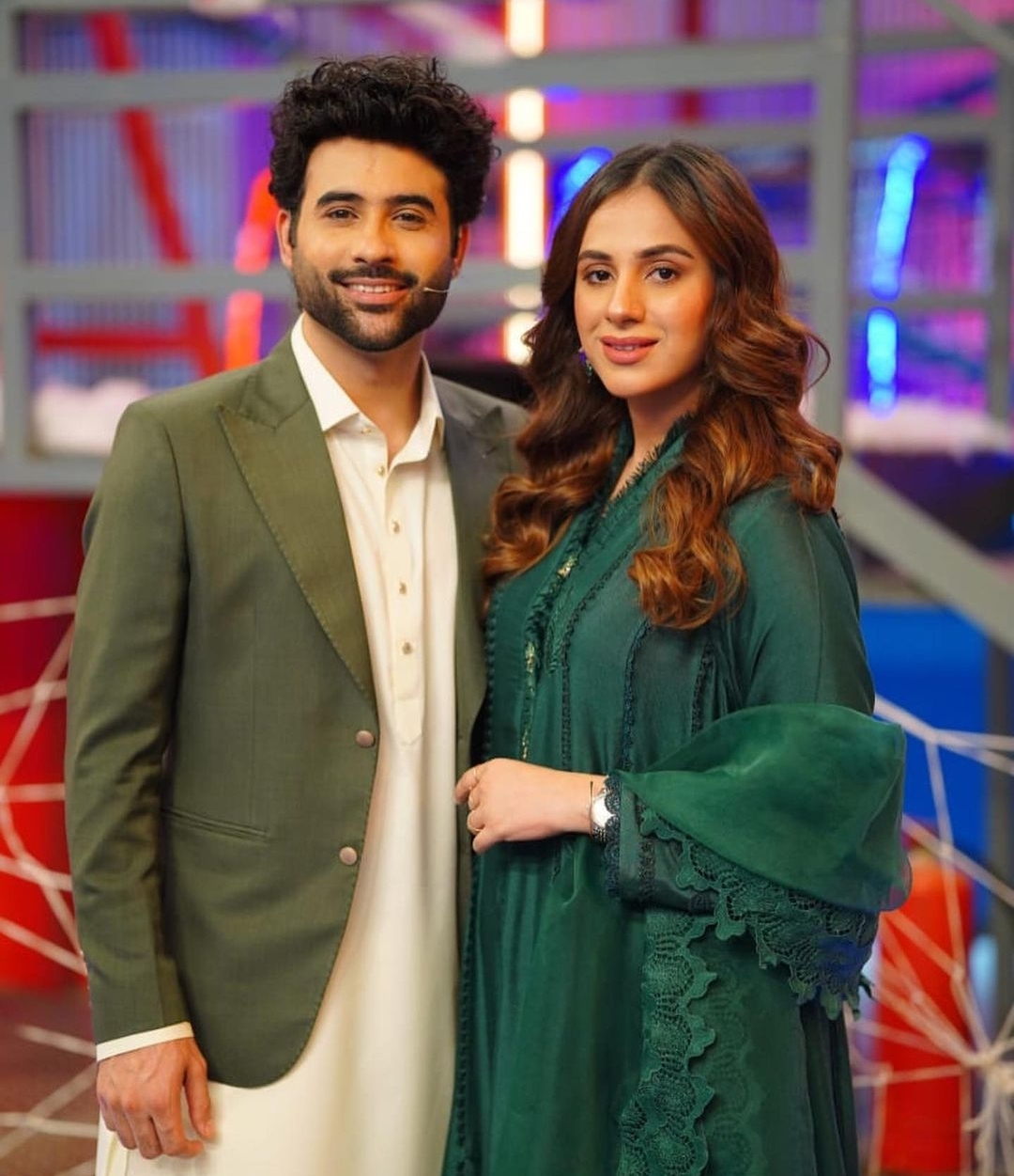 Maham Aamir and Faizan Sheikh New Adorable Pictures | Reviewit.pk