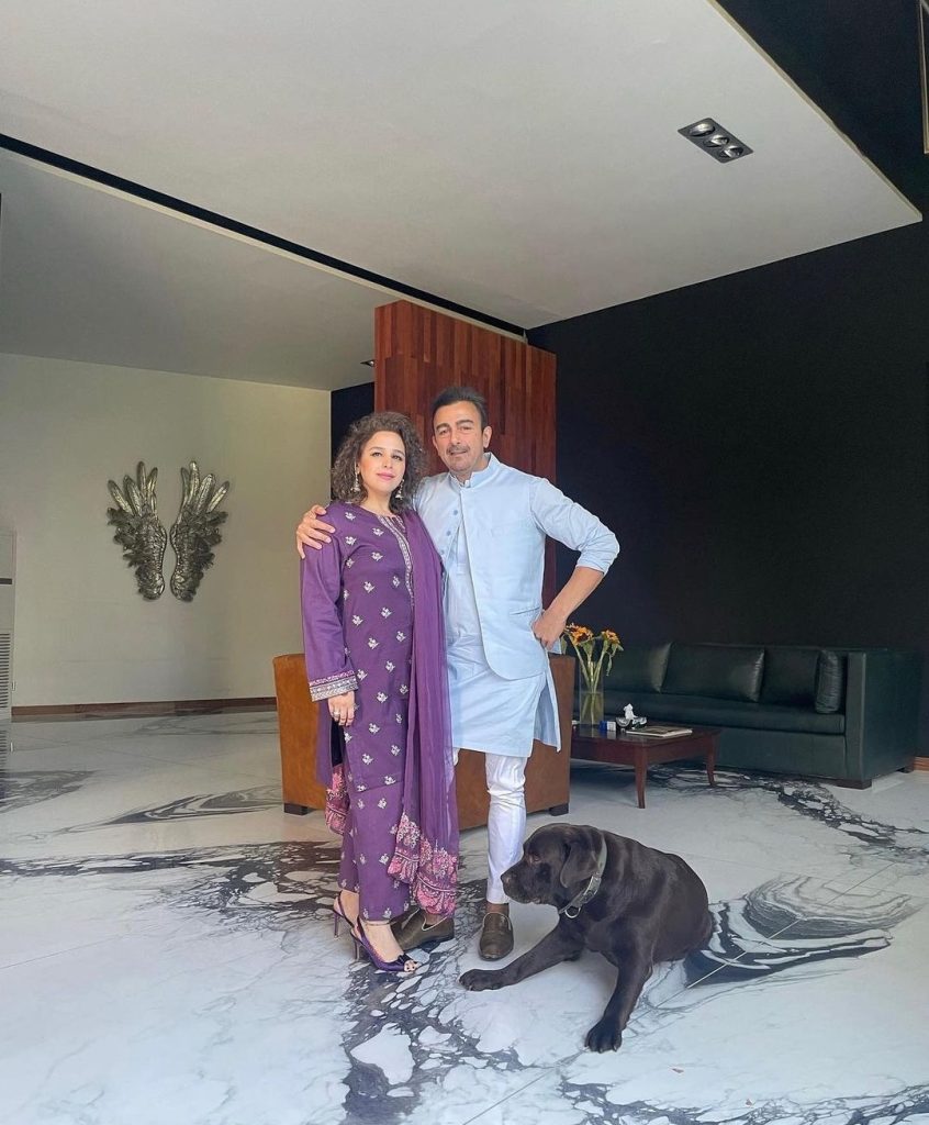 Shaan Shahid Eid Pictures With His Adorable Family