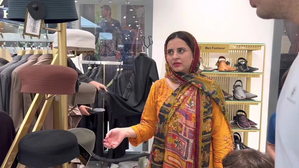 Fatima Effendi And Kanwar Arsalan Do Eid Shopping For Kids