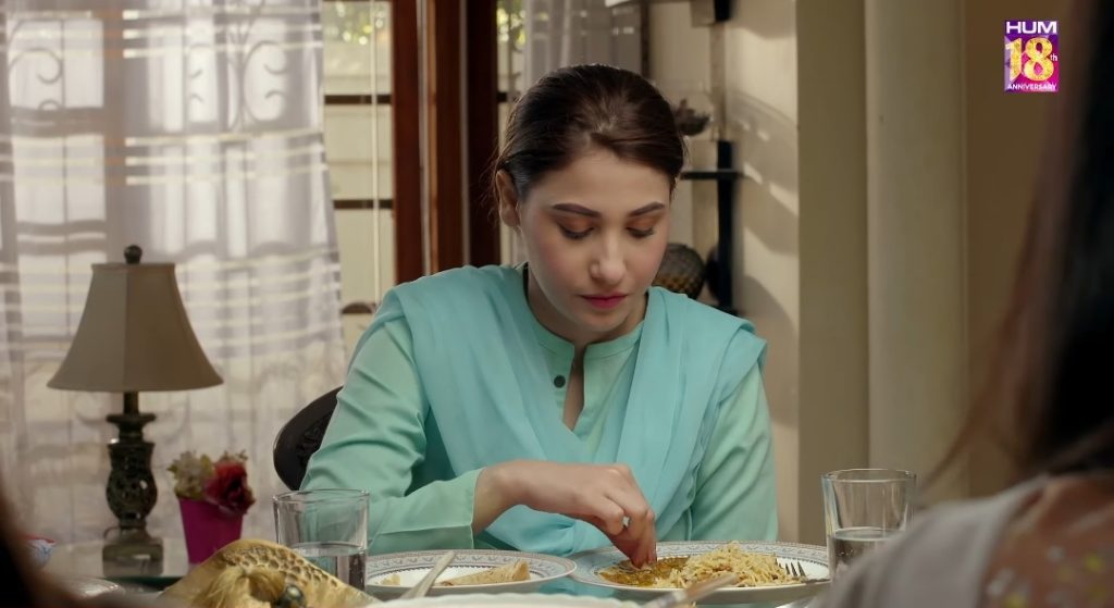 Goofy female characters in Pakistani dramas set a bad example