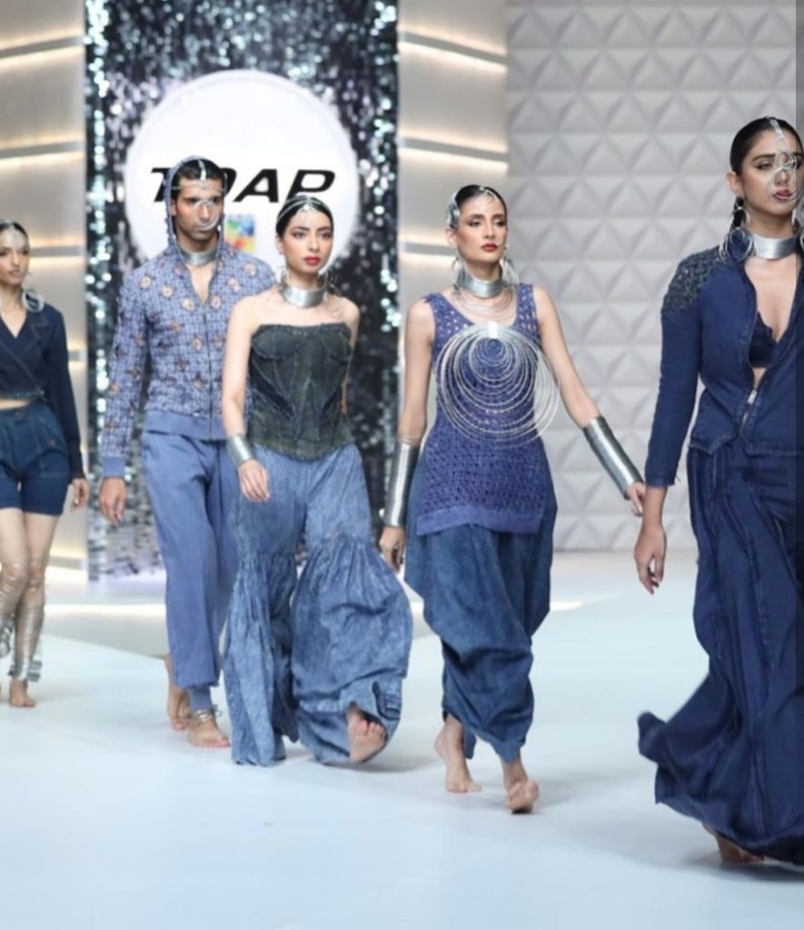 Hajra Yamin Showstopper Look at Texpo Fashion Show Severely Criticized