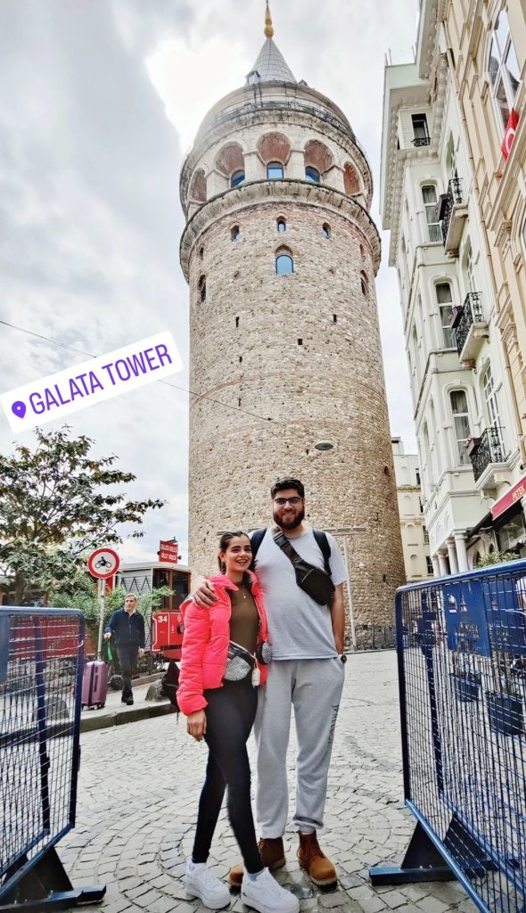 Srha Asghar Adorable Pictures With Husband from Istanbul Turkey