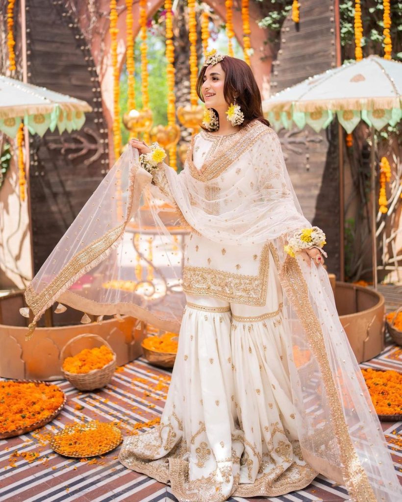 Wahaj Ali And Yumna Zaidi In Dreamy Mehendi Shoot By Maha's Photography