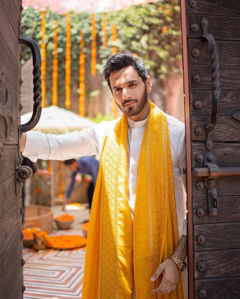 Wahaj Ali And Yumna Zaidi In Dreamy Mehendi Shoot By Maha's Photography