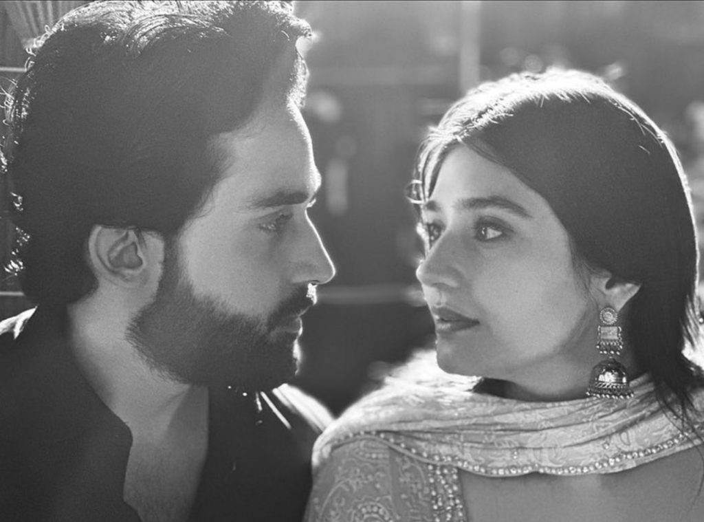 Fans Shower Love On New On Screen Couple Of Durefishan & Bilal Abbas