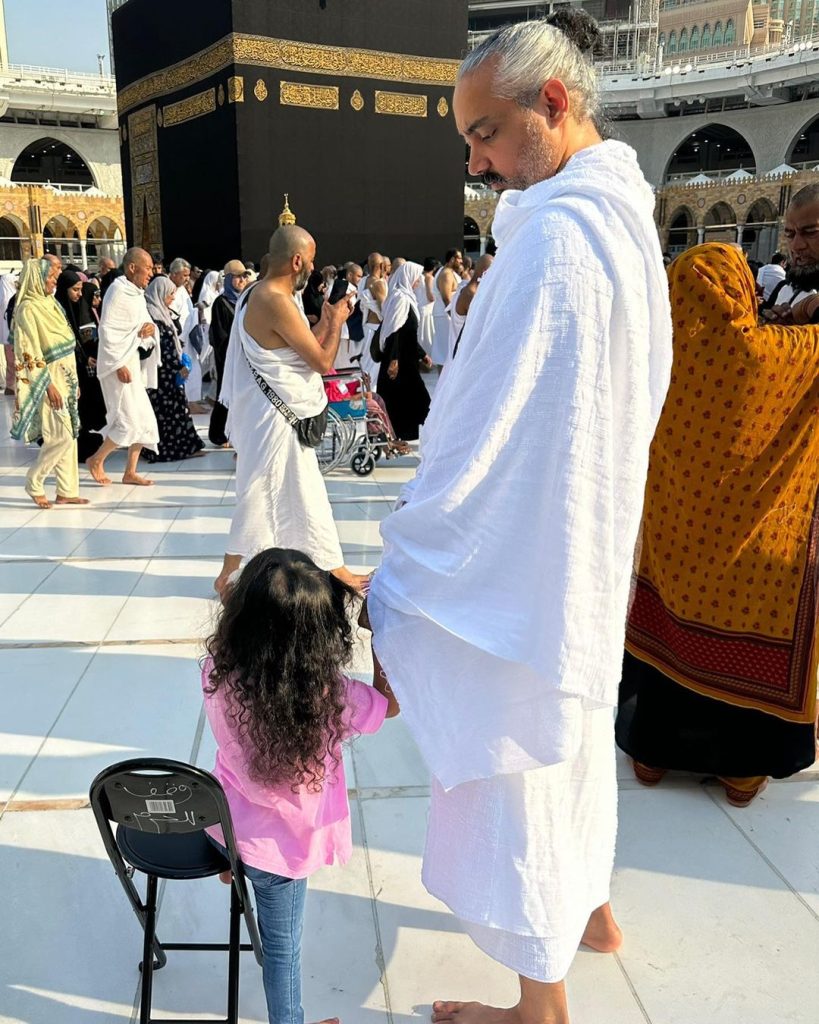 Natasha Lakhani Shares Beautiful Family Pictures From Makkah