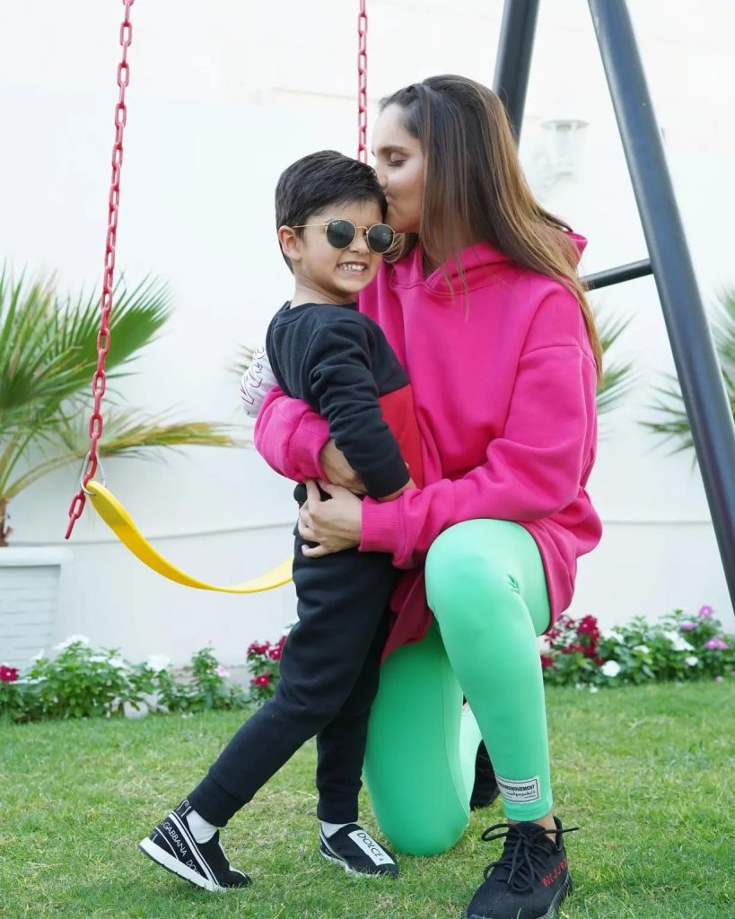 Sania Mirza Latest Beautiful Pictures With Son Izhaan Mirza Malik