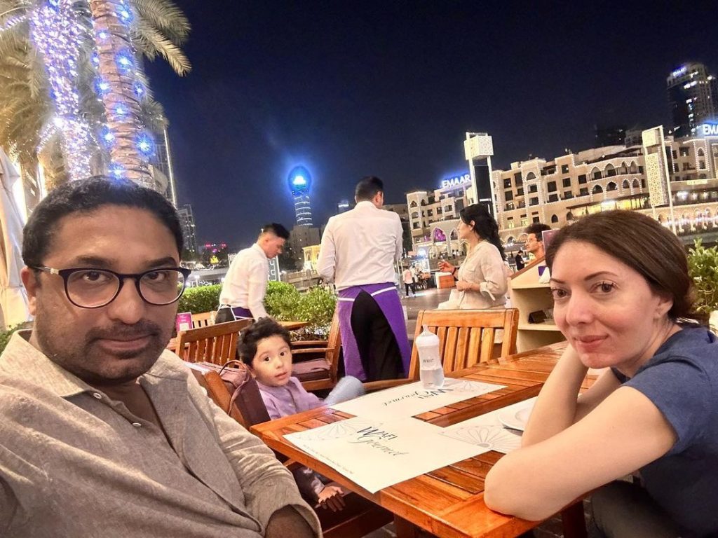 Sharmila Faruqui Enjoys A Trip To Dubai With Her Family