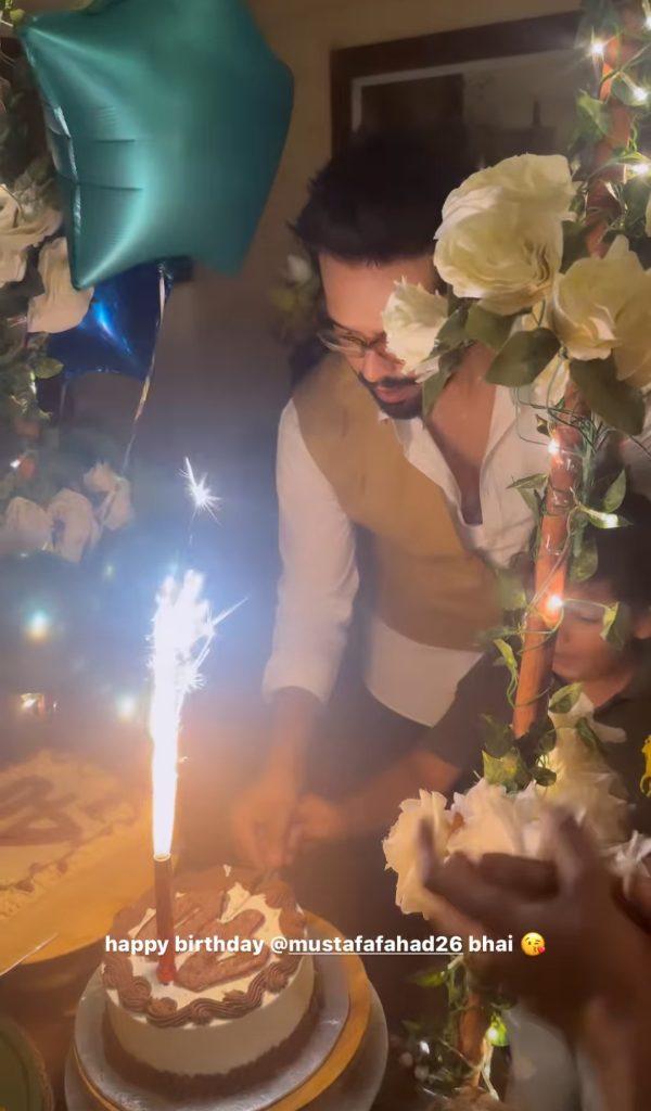 Fahad Mustafa Turns 40 - Pictures & Video