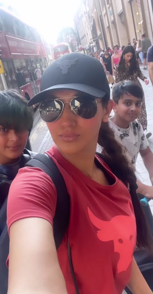 A Glimpse Into Sana Nawaz's Vacation With Sons in London