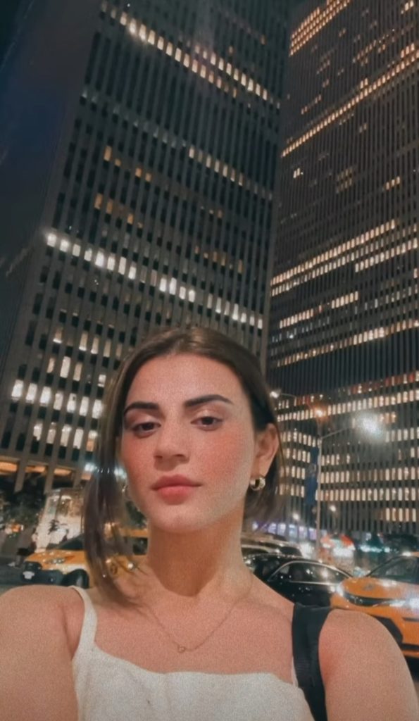 Zubab Rana's New Adorable Pictures from New York City