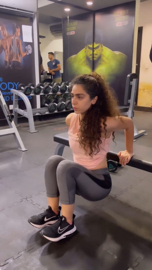 Hajra Yamin Shares Her Vigorous Workout Routine