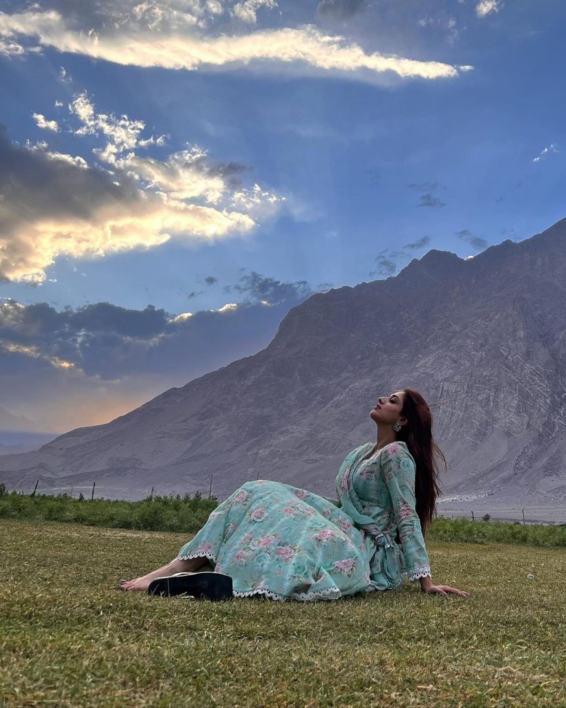 Gorgeous Eid Pictures of Jannat Mirza From Skardu