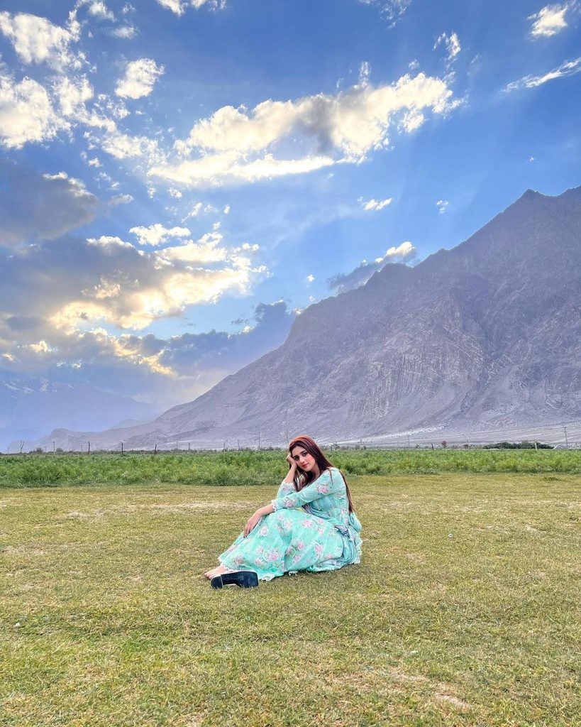 Gorgeous Eid Pictures of Jannat Mirza From Skardu