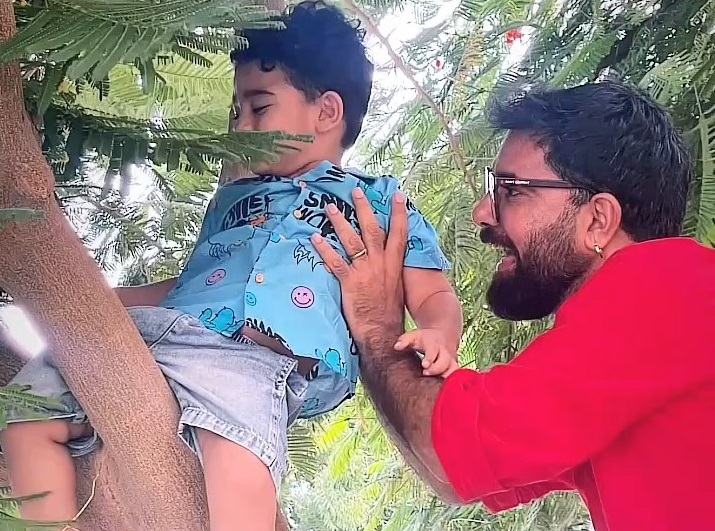 Iqra Aziz Shares Beautiful Pictures With Yasir Hussain And Baby Kabir