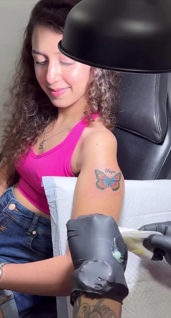 Actress Hira Umer Gets Her Beautiful Tattoo