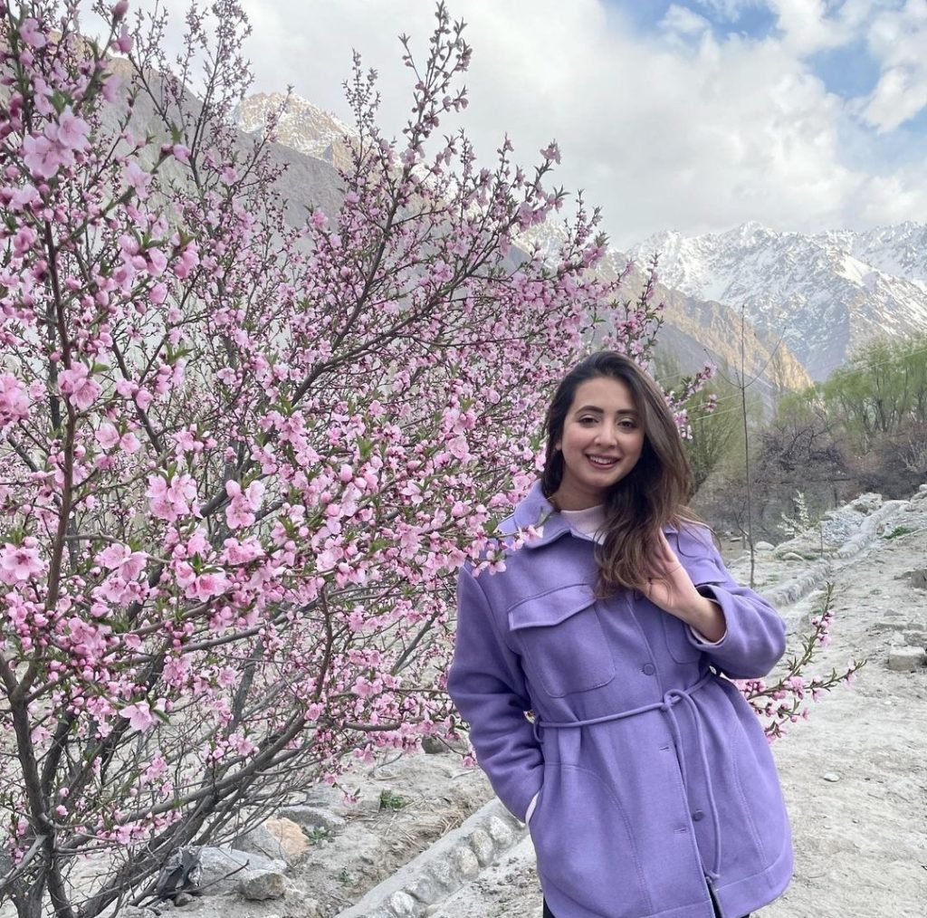 Komal Aziz Khan Spent Eid In Kashmir