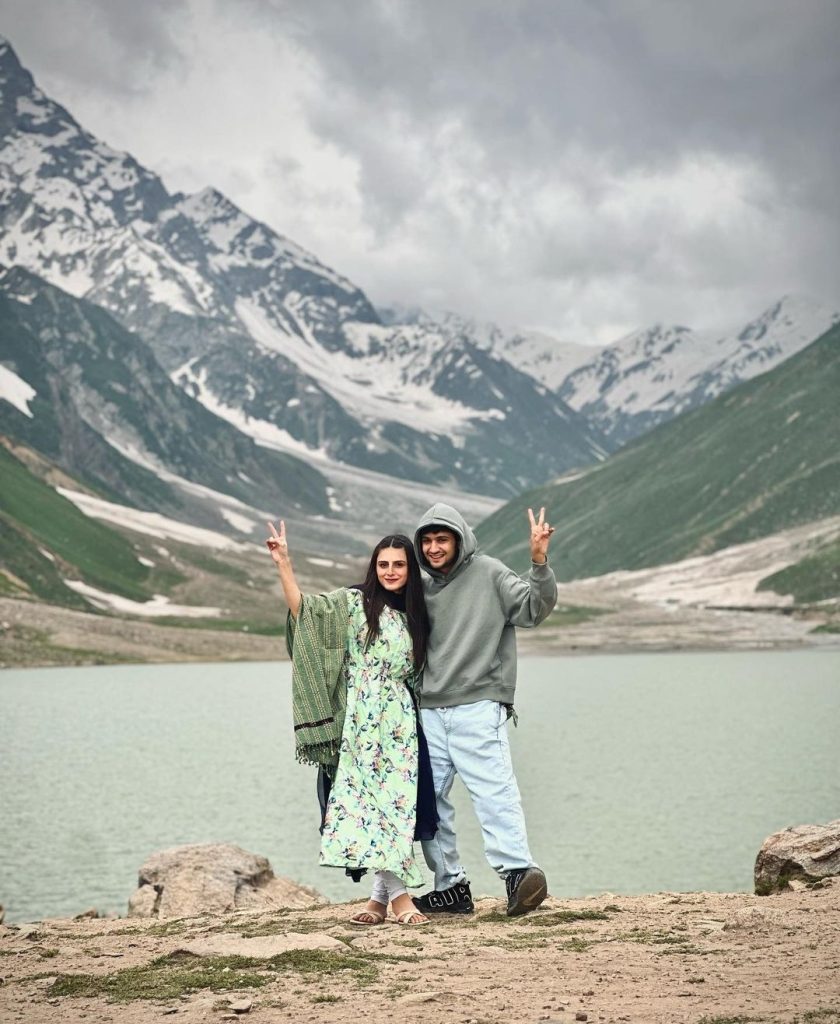 Maaz Safder Beautiful Family Pictures From Northern Areas Trip