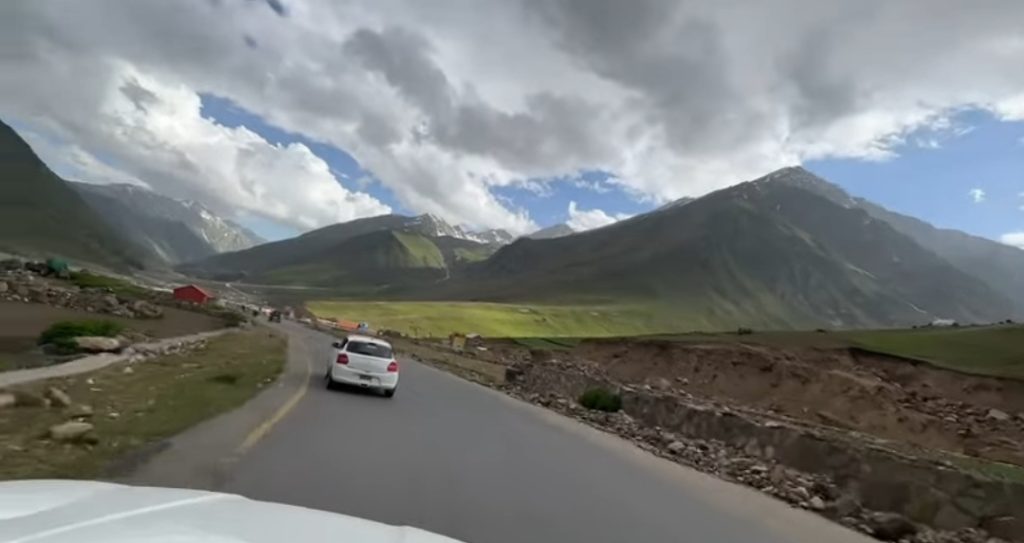 Maaz Safder Beautiful Family Pictures From Northern Areas Trip