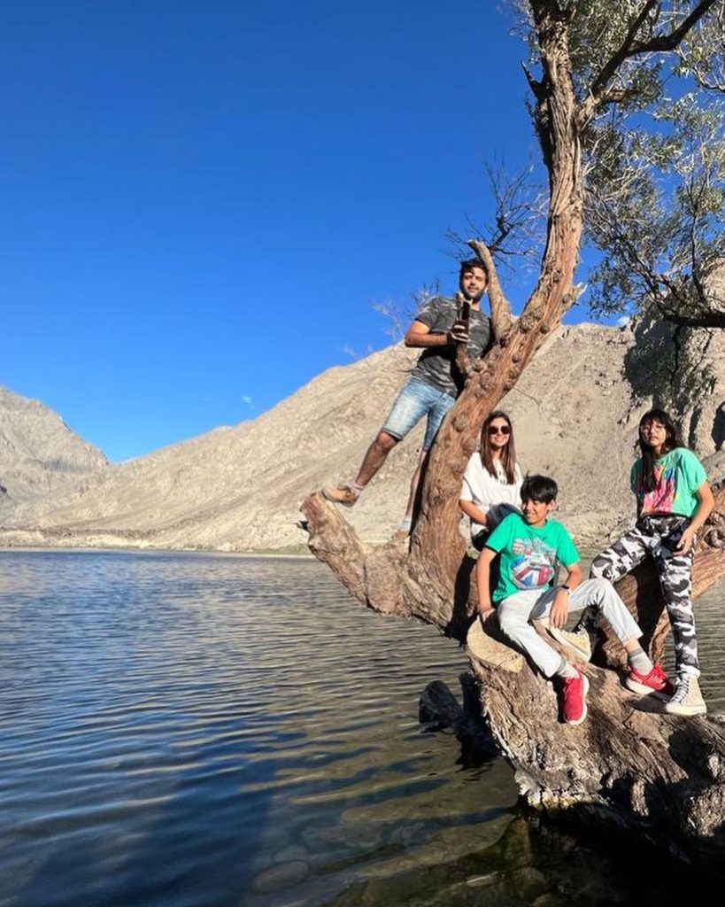 Sunita Marshall New Family Pictures from Blind Lake Shigar & Sarfaranga Cold Desert