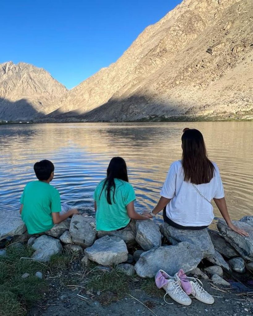 Sunita Marshall New Family Pictures from Blind Lake Shigar & Sarfaranga Cold Desert