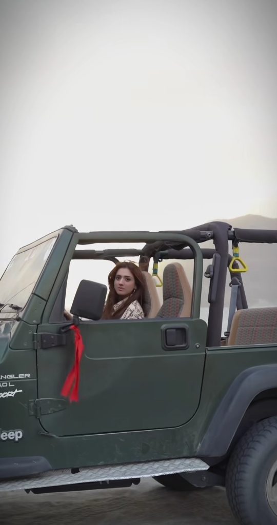 Jannat Mirza Pictures & Instagram Reel from Cold Desert Skardu