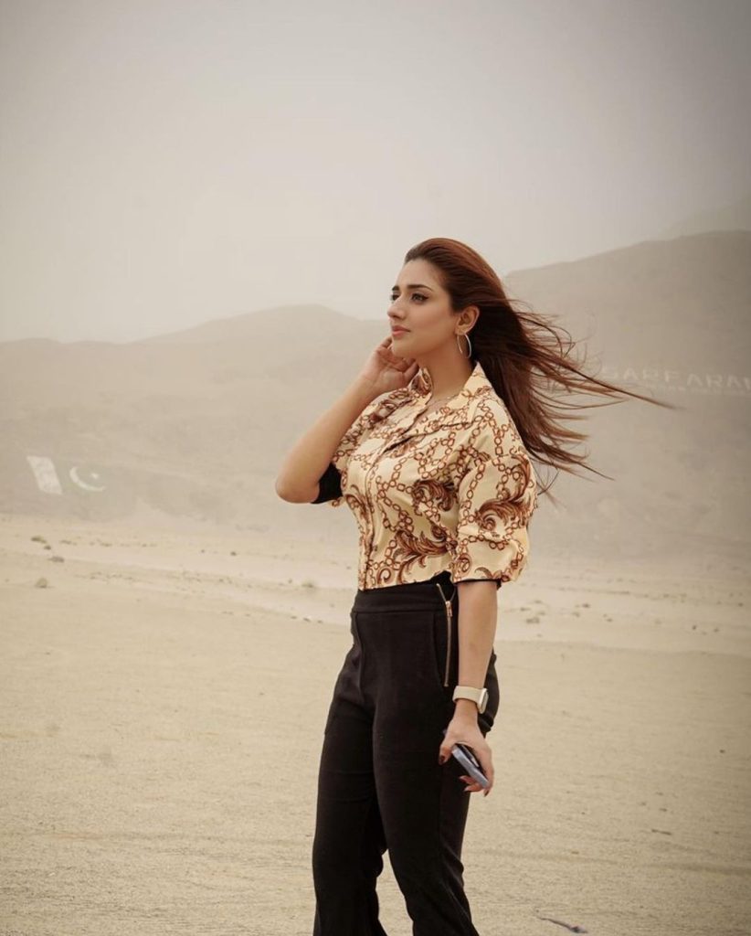 Jannat Mirza Pictures & Instagram Reel from Cold Desert Skardu