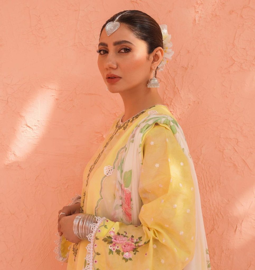 Mahira Khan Looks Ethereal In Rano's Heirloom Bridal Campaign