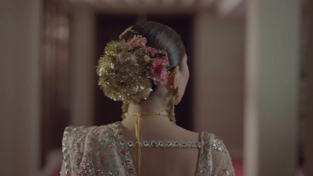 Mahira Khan Looks Ethereal In Rano's Heirloom Bridal Campaign