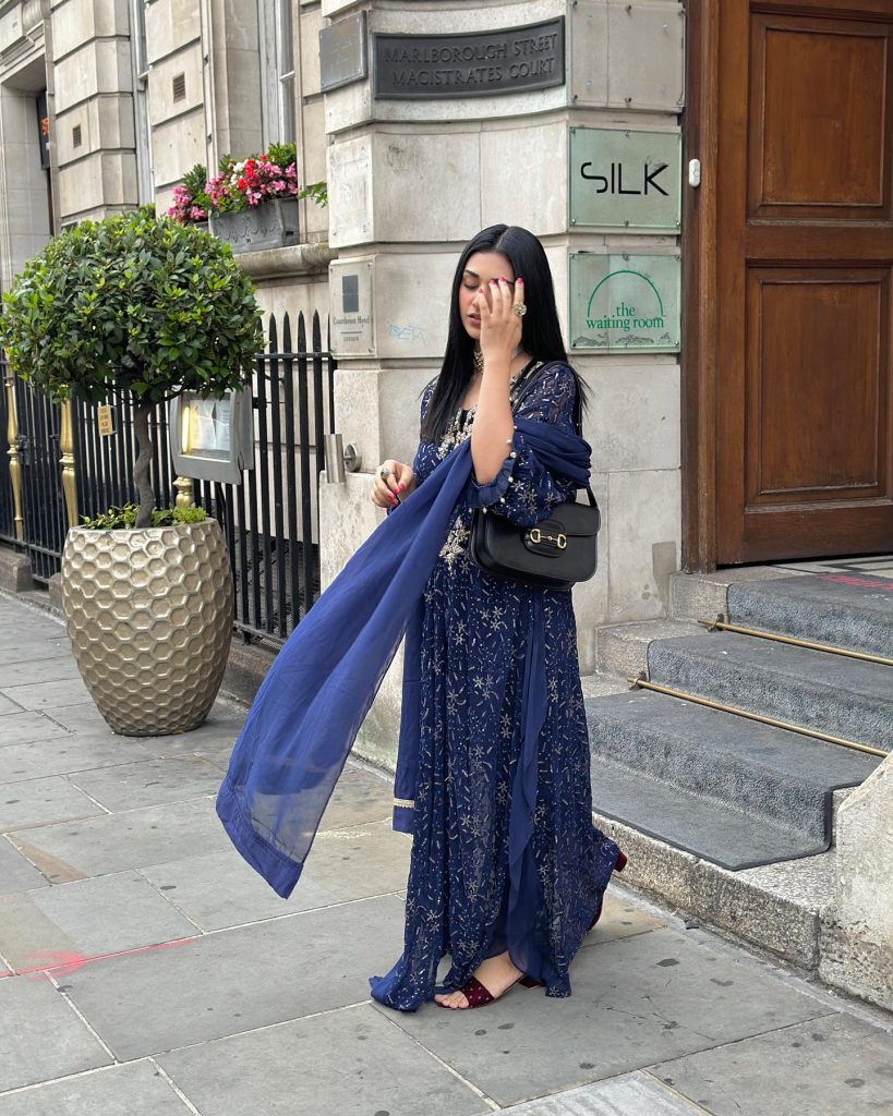 Sarah Khan Is A Vision To Behold In Latest Clicks From UK