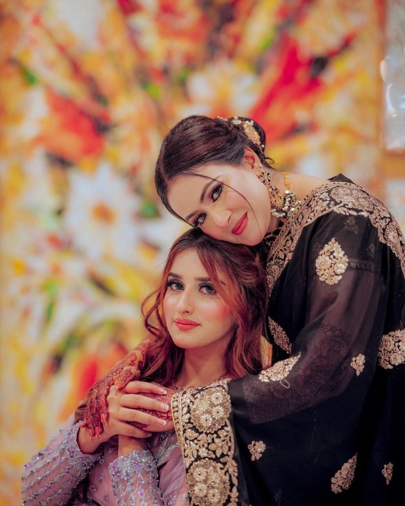 Tiktok Stars Share Their HD Pictures From Sehar Hayat's Mehndi Event