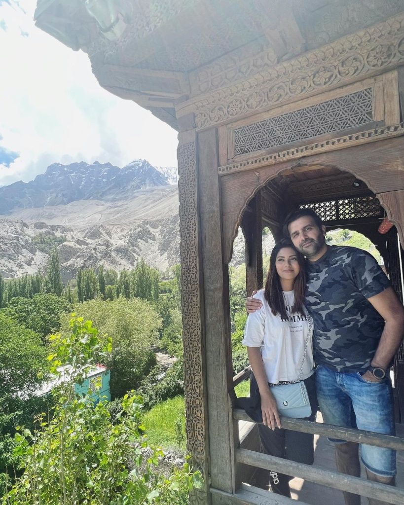 Sunita Marshall Visits Khaplu Fort With Family