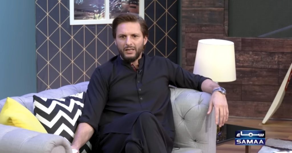 Shahid Afridi's Love For His Country Wins Hearts