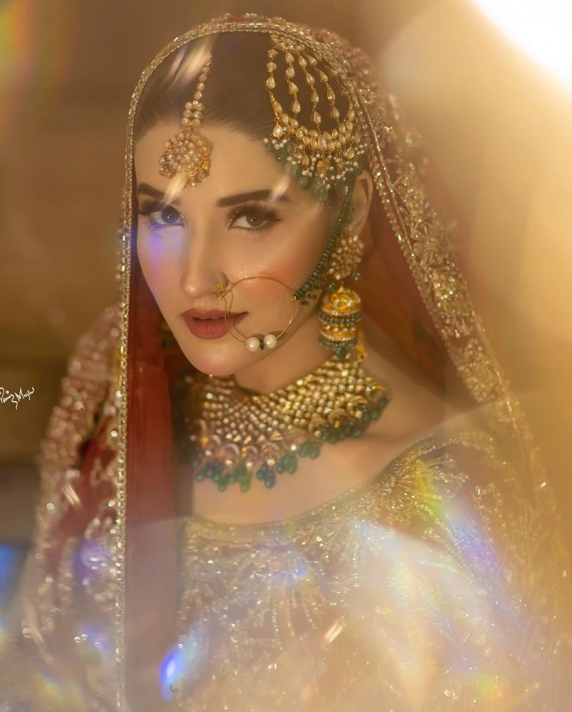 Hareem Farooq's Ethereal Bridal Shoot | Reviewit.pk