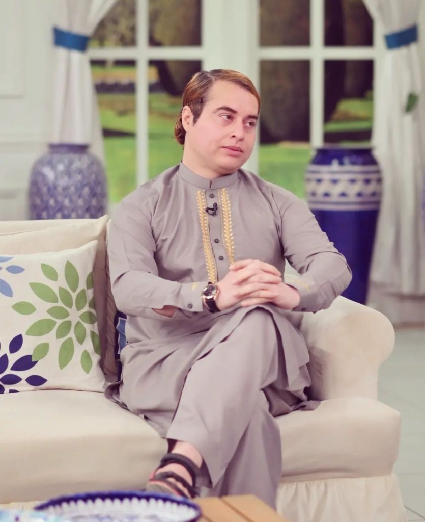 Nasir Khan Jan's Inspiring Umrah Journey