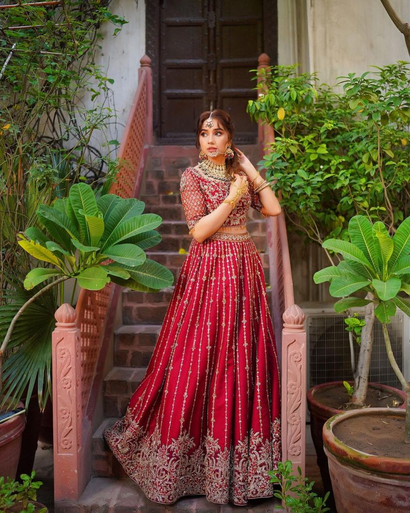 Sabeena Farooq Looks Ethereal In Latest Bridal Shoot