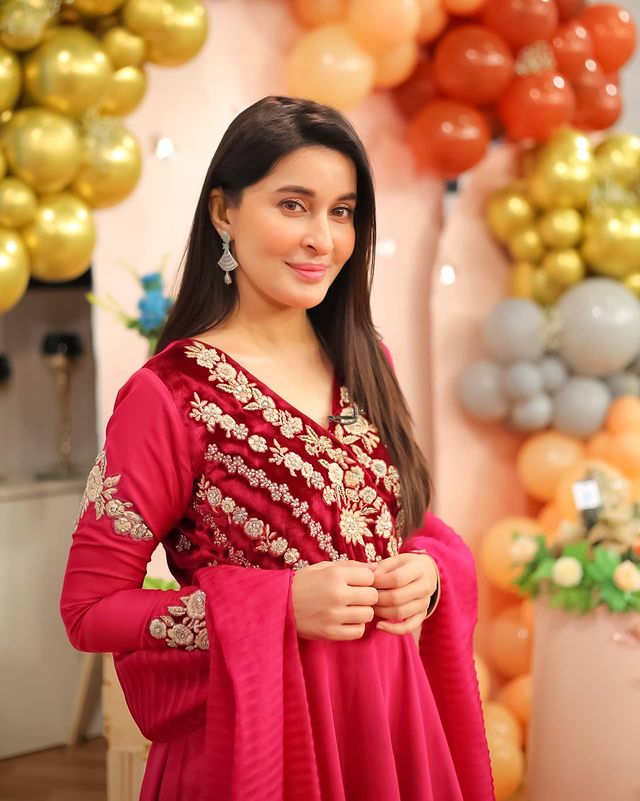 Shaista Lodhi Tells The Ugly Truth About Nadia Khan