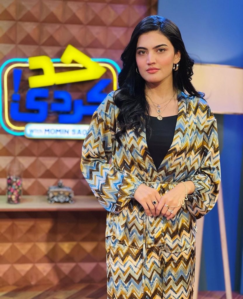 Sistrology Fame Iqra Kanwal Net Worth & Lifestyle