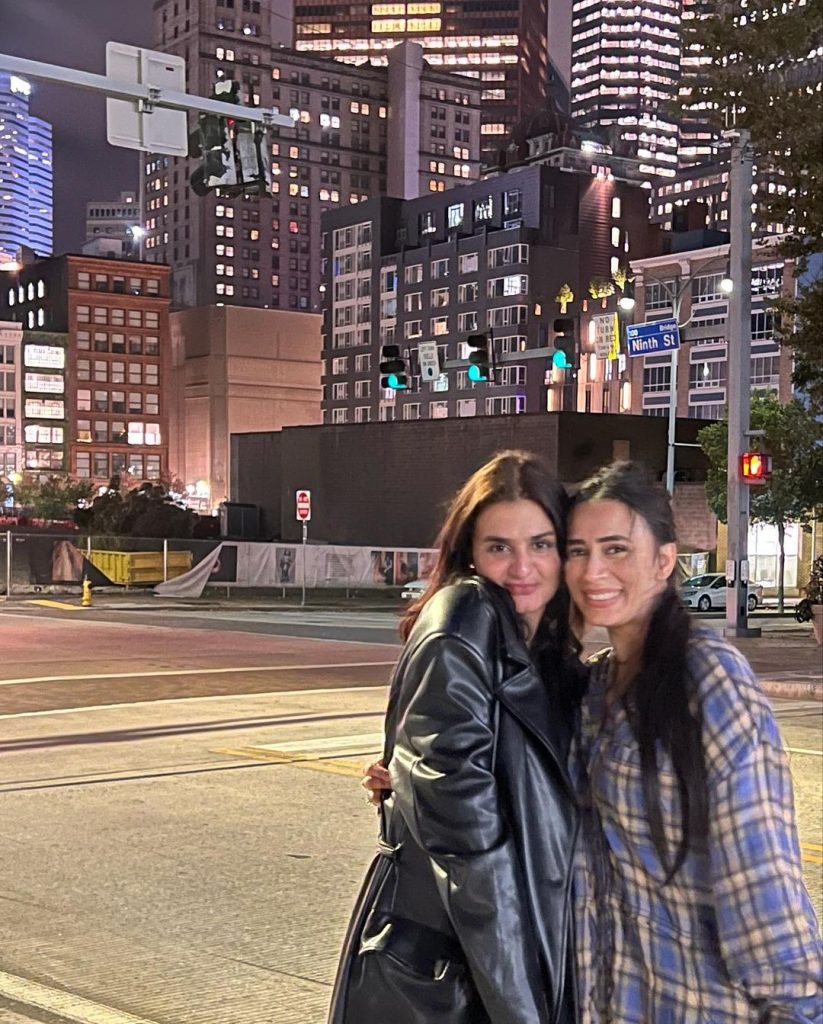 Hira Mani With Her Son In The USA